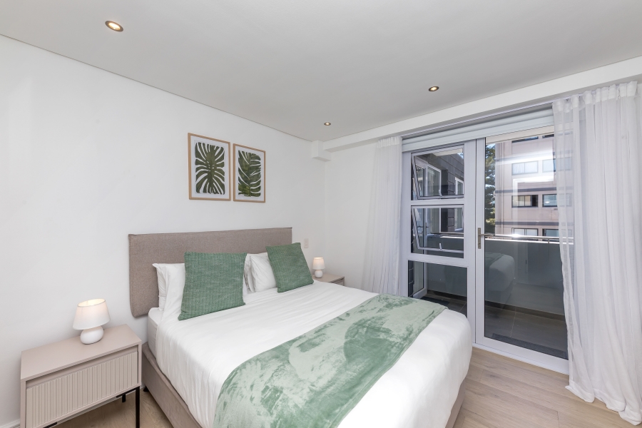 2 Bedroom Property for Sale in Sea Point Western Cape